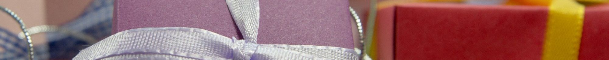 gift boxes nicely wrapped